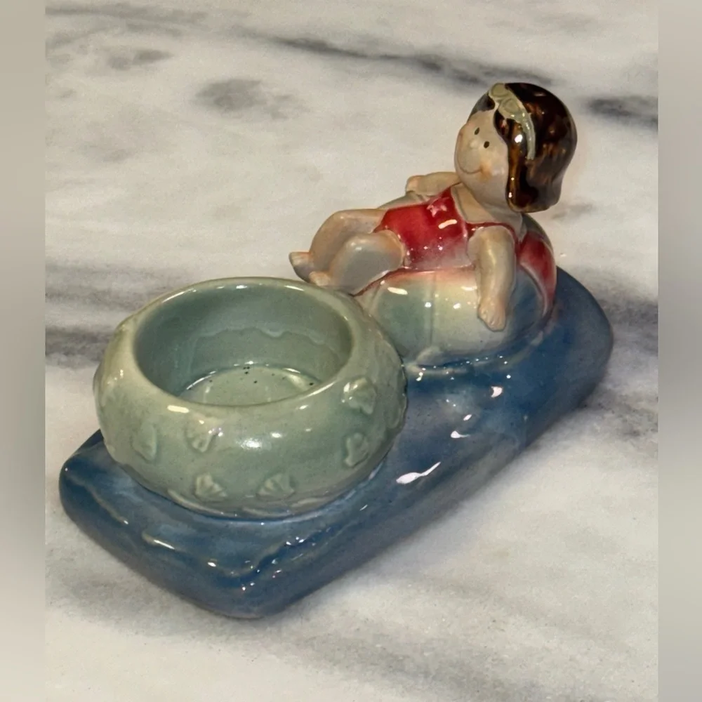 Vtg Yankee Candle Swimming Pool Patio Decor Tea Light Holder Girl on Float